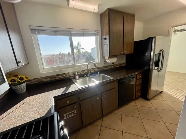 4737 Rising Glen Drive, Oceanside, California 92056