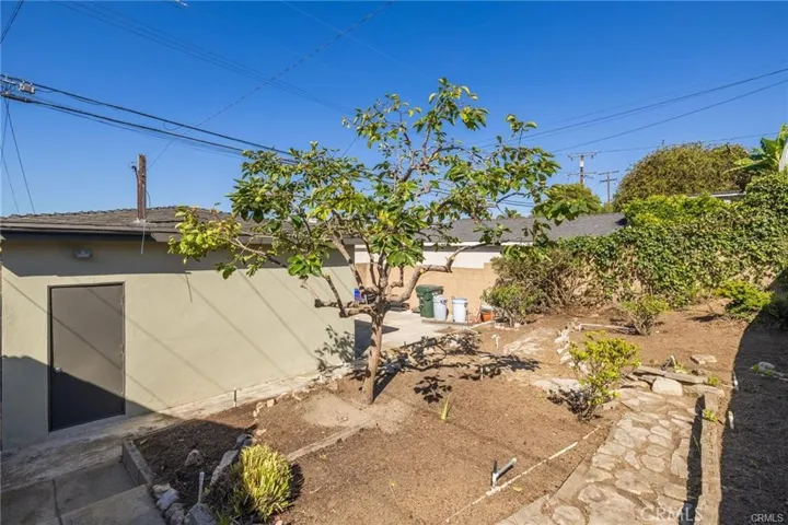 503 N Paulina Avenue, Redondo Beach, California 90277