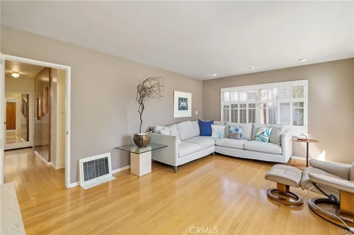 503 N Paulina Avenue, Redondo Beach, California 90277