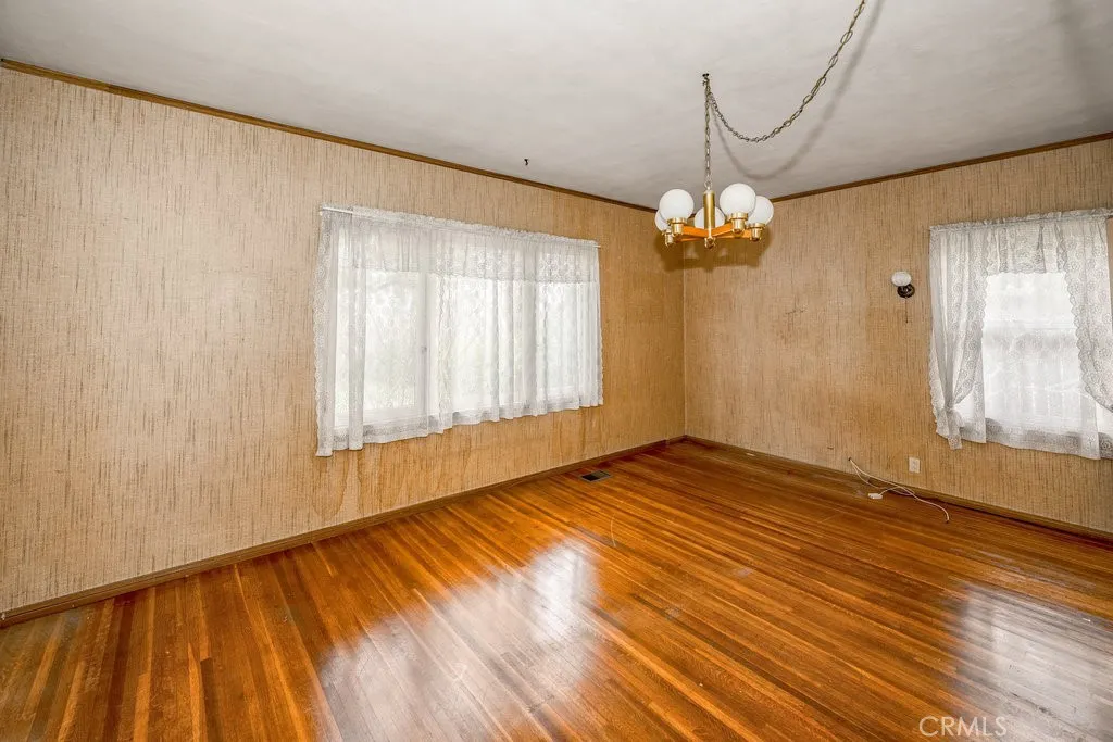 10520 Hillhaven Avenue, Tujunga, California 91042 home-pic-48