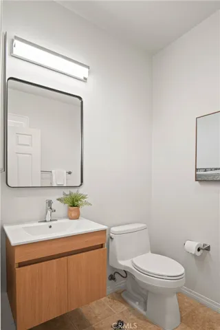 13080 Pacific Promenade 324, Playa Vista, California 90094