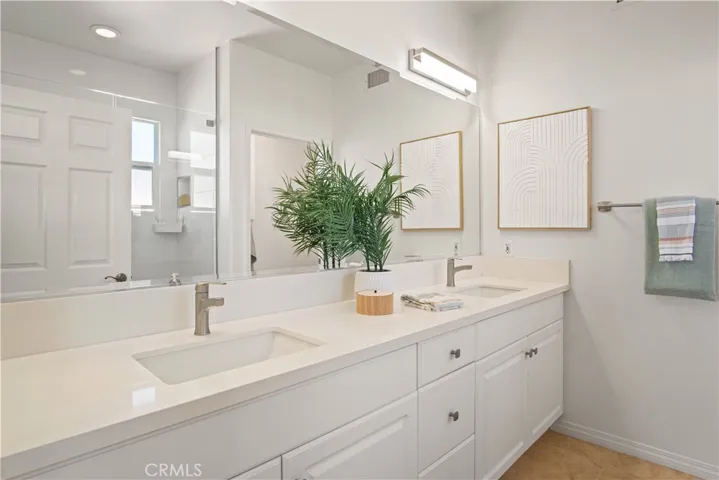 13080 Pacific Promenade 324, Playa Vista, California 90094