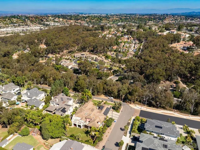 2807 Crest Dr, Carlsbad, California 92008