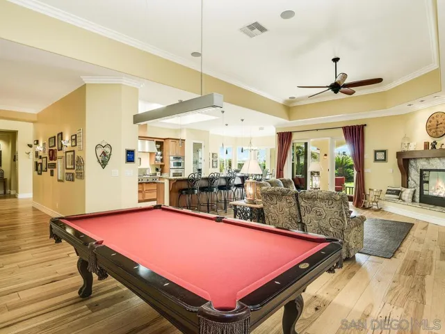 2807 Crest Dr, Carlsbad, California 92008