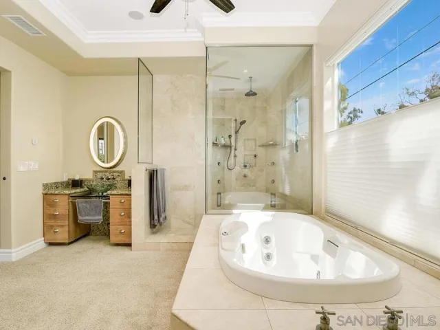 2807 Crest Dr, Carlsbad, California 92008