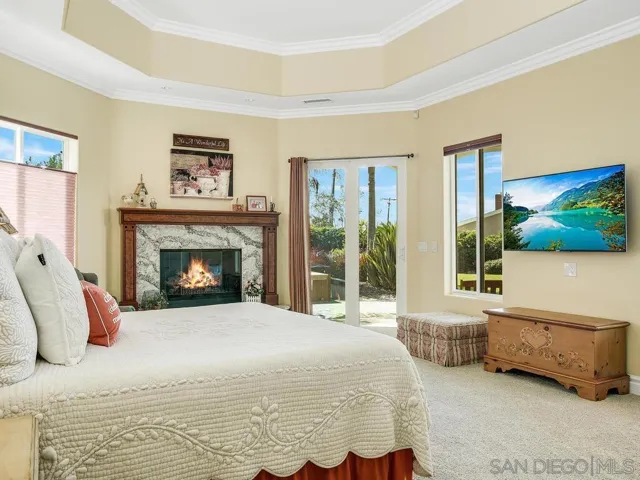 2807 Crest Dr, Carlsbad, California 92008