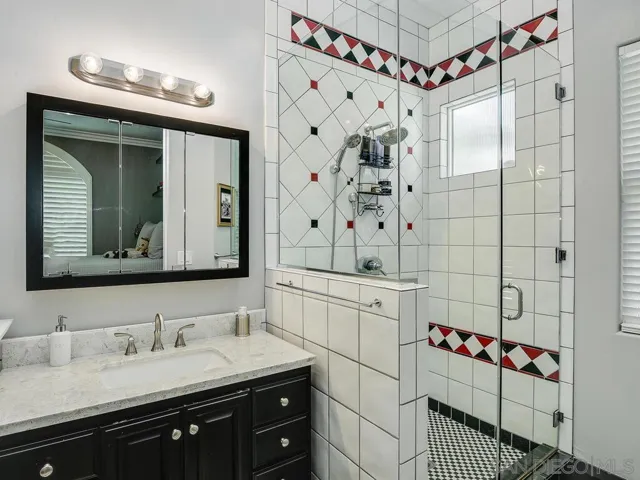 2807 Crest Dr, Carlsbad, California 92008