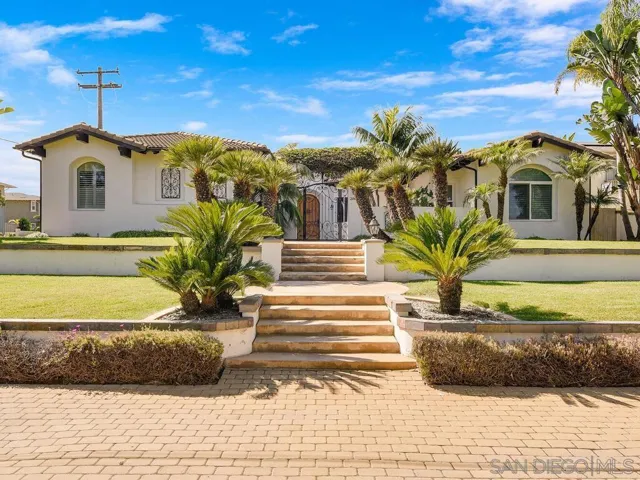 2807 Crest Dr, Carlsbad, California 92008