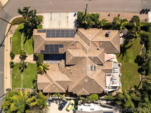 2807 Crest Dr, Carlsbad, California 92008