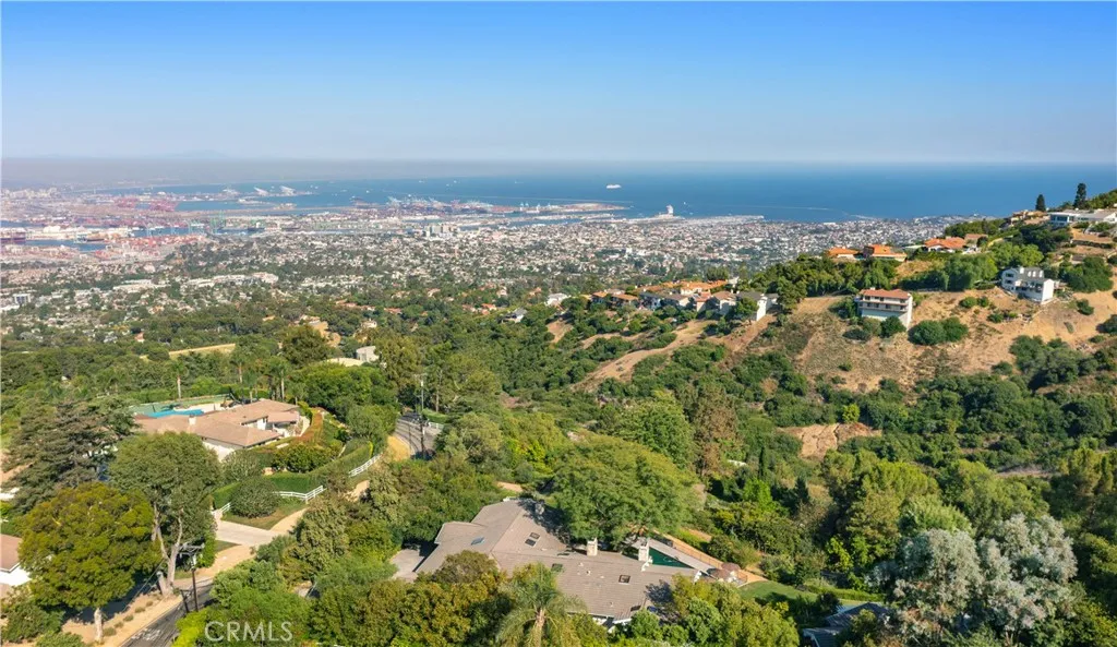 50 Eastfield Drive, Rolling Hills, California 90274 home-pic-2