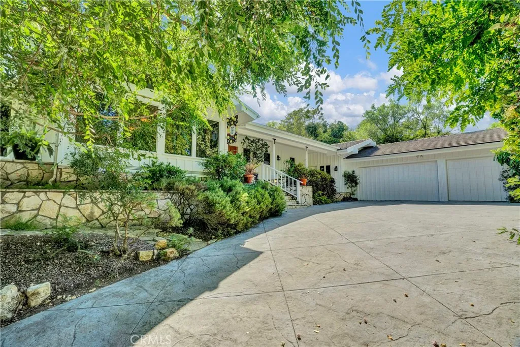 50 Eastfield Drive, Rolling Hills, California 90274 home-pic-3