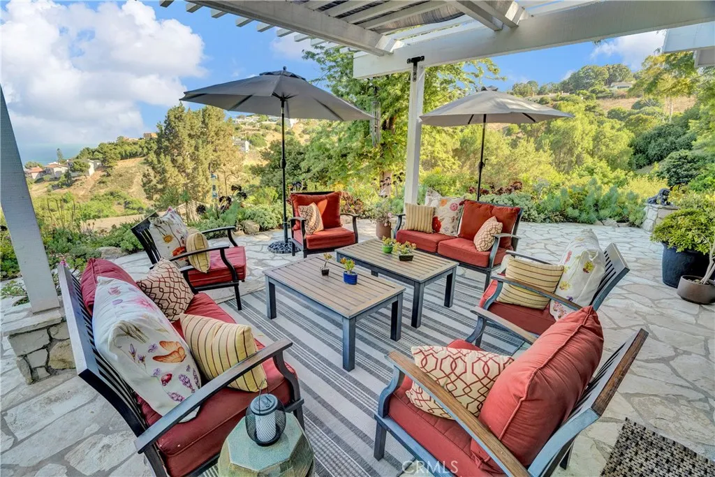 50 Eastfield Drive, Rolling Hills, California 90274 home-pic-18
