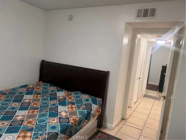 8801 Willis Avenue 44, Panorama City, California 91402