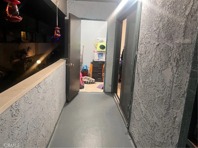 8801 Willis Avenue 44, Panorama City, California 91402