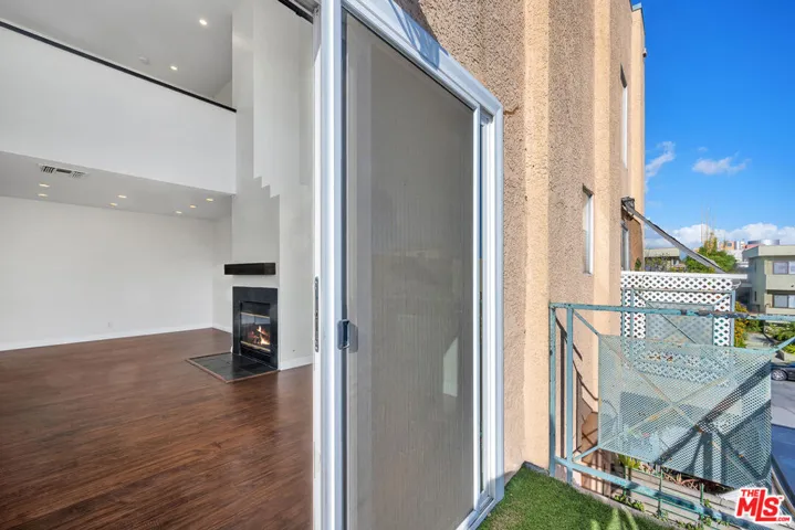 3439 Keystone Avenue 2, Los Angeles, California 90034