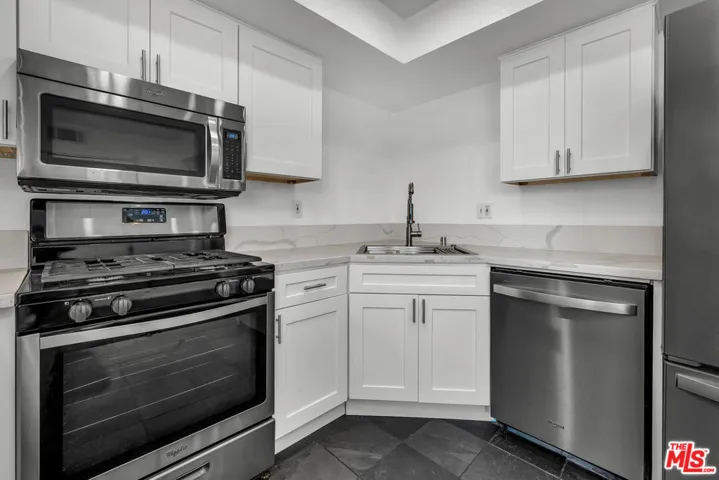 3439 Keystone Avenue 2, Los Angeles, California 90034