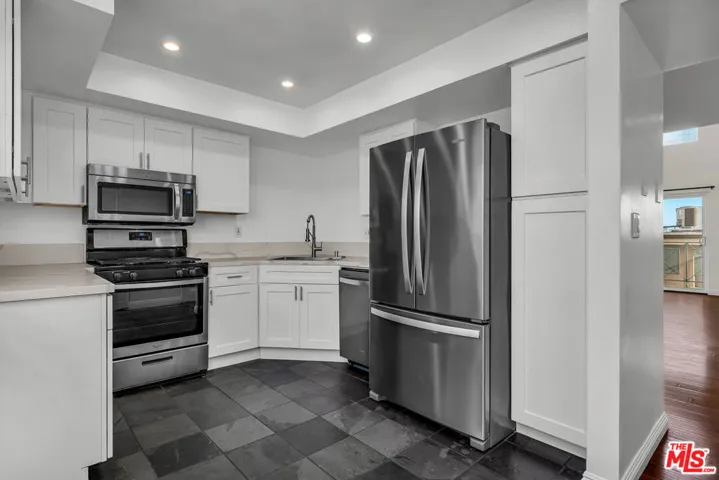3439 Keystone Avenue 2, Los Angeles, California 90034