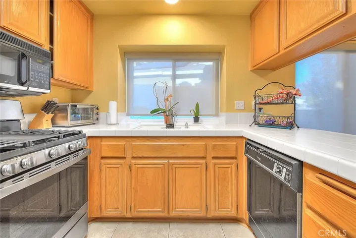 7540 Lily Court, Fontana, California 92336