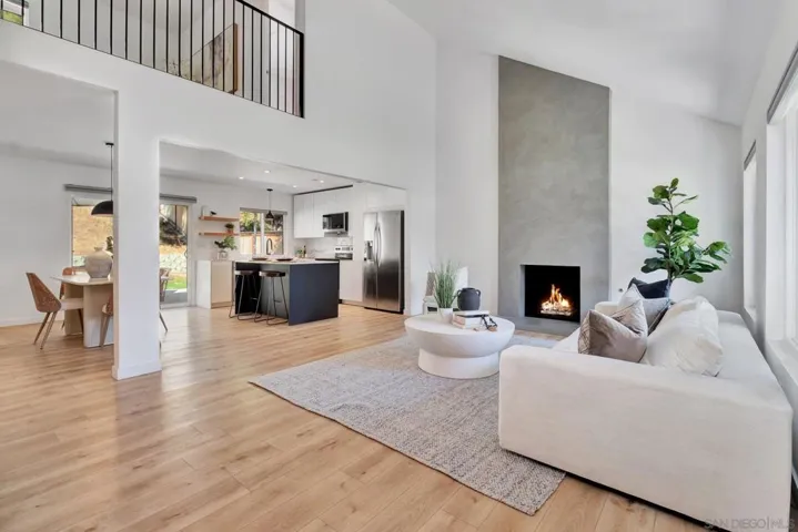 15474 Nawa Ct, San Diego, California 92129