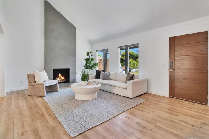 15474 Nawa Ct, San Diego, California 92129