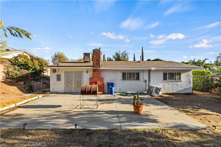 12181 Claretta Street, Sylmar, California 91342