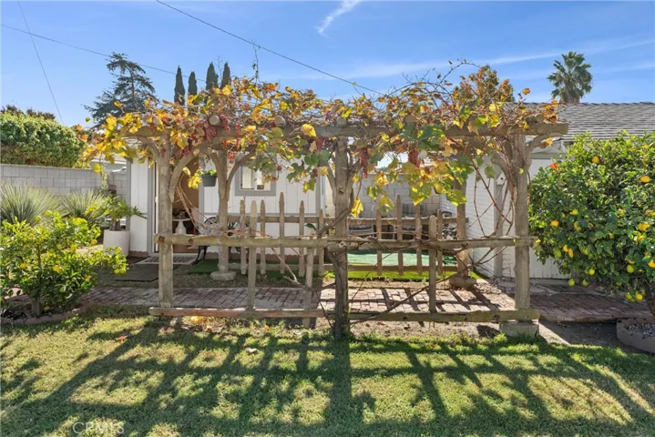 556 S Clementine Street, Anaheim, California 92805