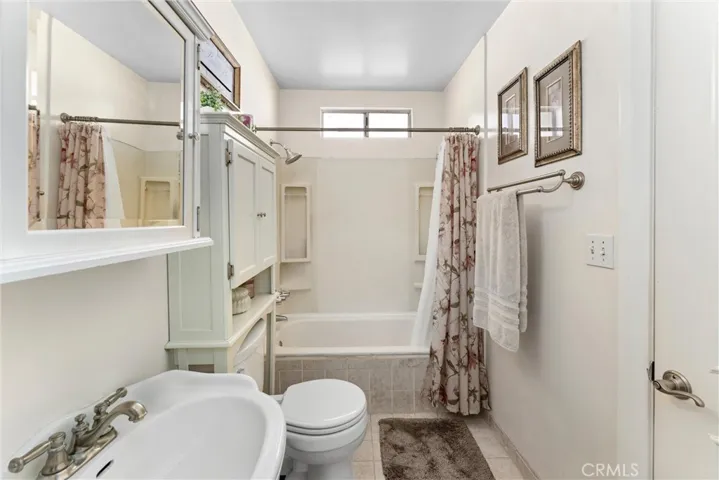 556 S Clementine Street, Anaheim, California 92805