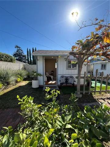 Garden Casita, great for office, potting shed, reading room, gym