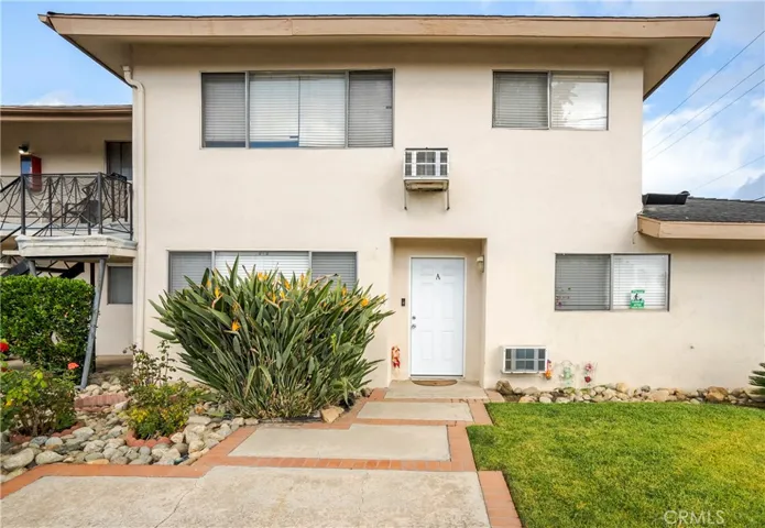 901 923 N San Antonio Avenue, Pomona, California 91767
