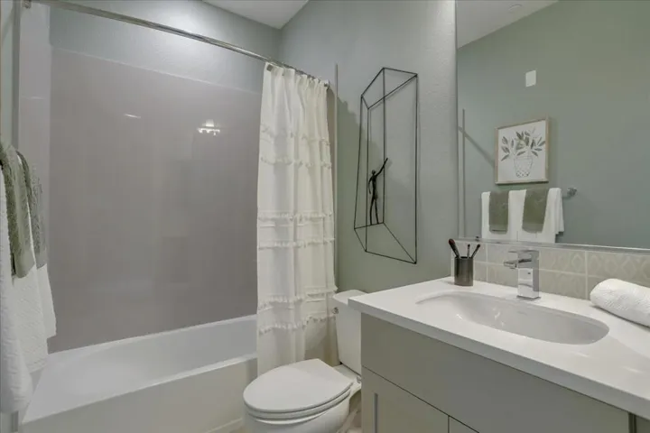 1393 West Middlefield Road, Mountain View, California 94043