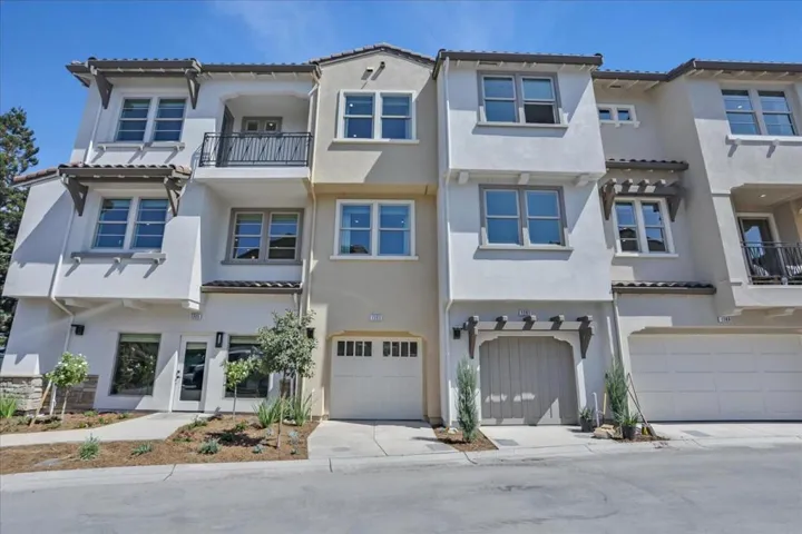 1393 West Middlefield Road, Mountain View, California 94043