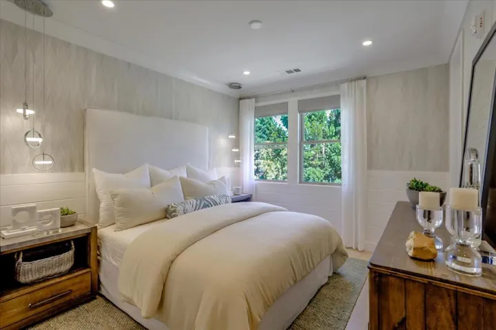 1393 West Middlefield Road, Mountain View, California 94043