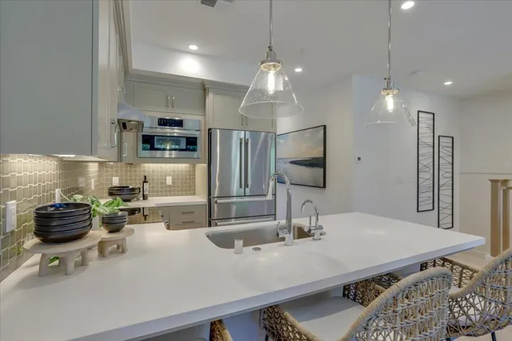 1393 West Middlefield Road, Mountain View, California 94043