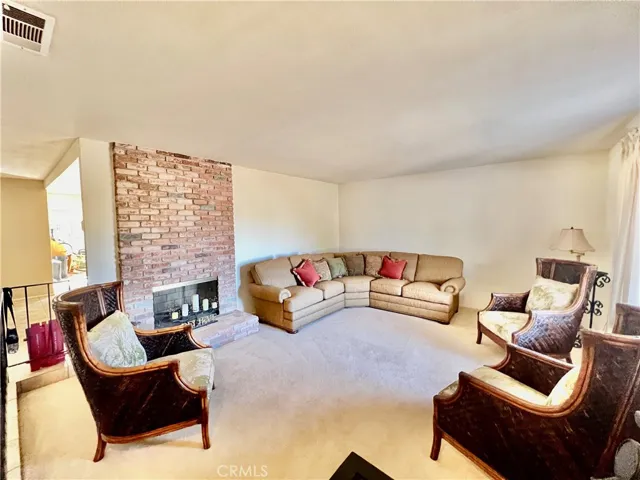 19185 Spalding Avenue, Riverside, California 92508
