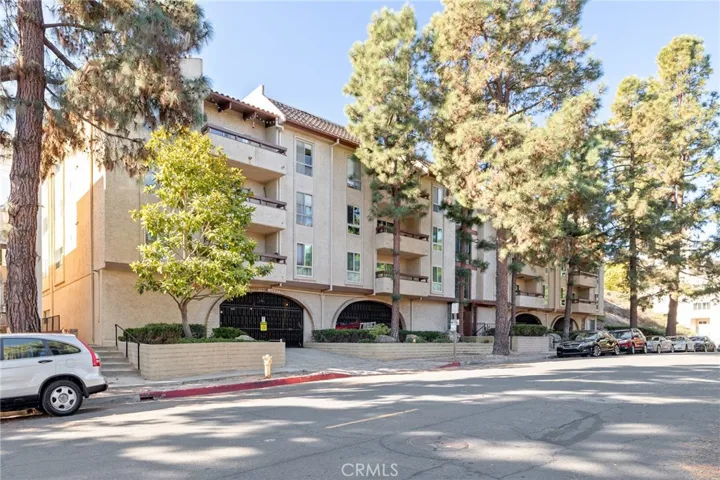 5718 Ravenspur Drive 203, Rancho Palos Verdes, California 90275