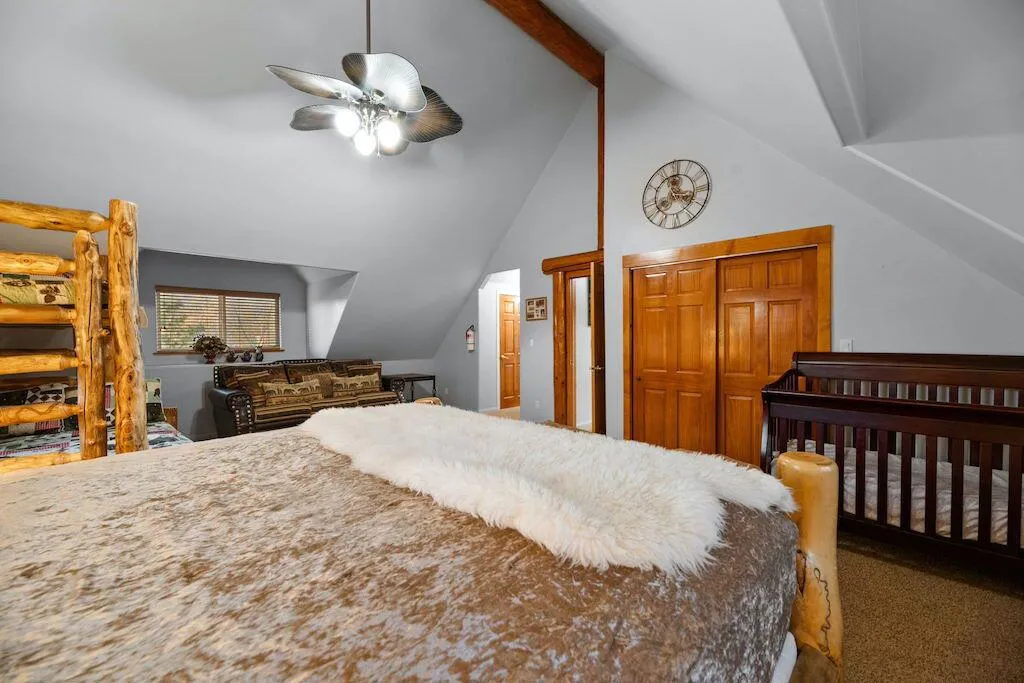 488 Starlight Circle, Big Bear, California 92315 home-pic-28