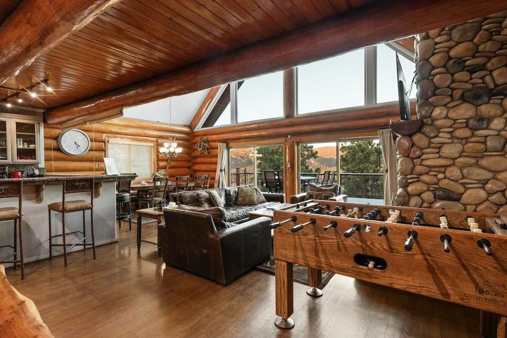 488 Starlight Circle, Big Bear, California 92315 home-pic-10