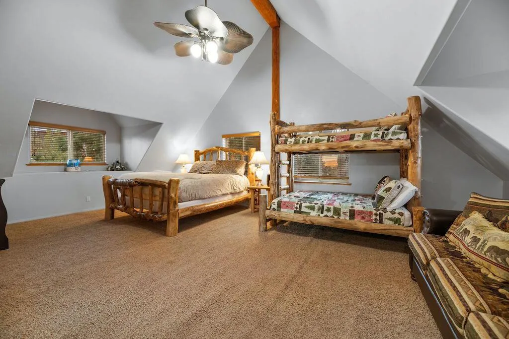 488 Starlight Circle, Big Bear, California 92315 home-pic-26