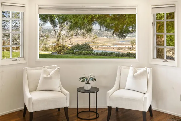 1449 Crest Road, Del Mar, California 92014