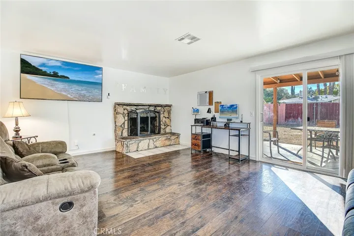 40679 Mulberry Drive, Hemet, California 92544