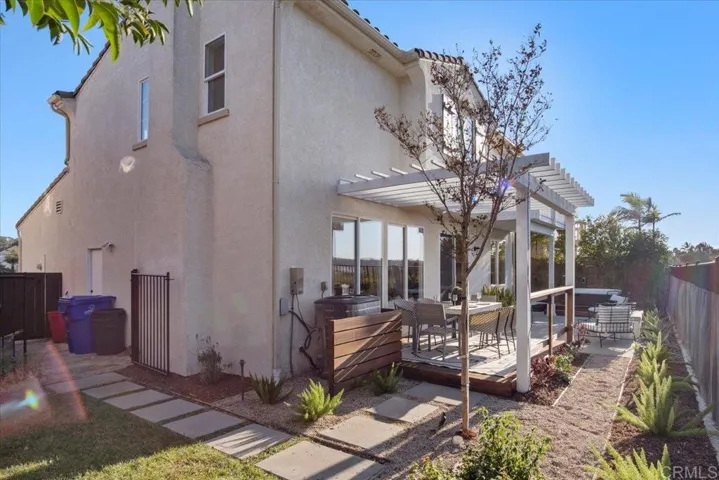 Rear side yard