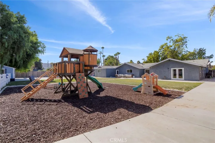 1980 White Horse Lane, Norco, California 92860