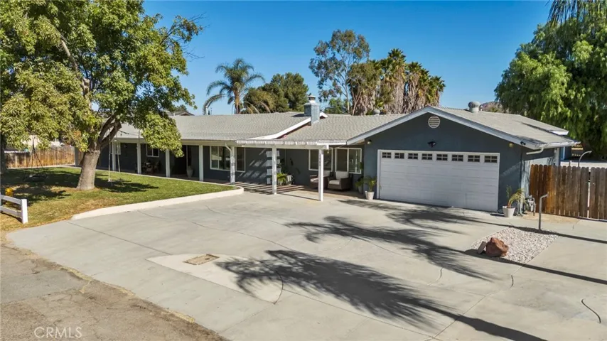1980 White Horse Lane, Norco, California 92860