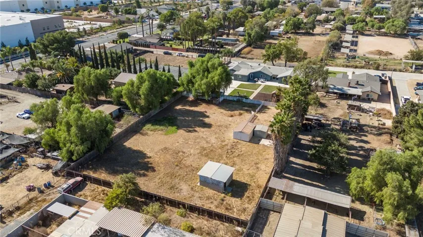 1980 White Horse Lane, Norco, California 92860