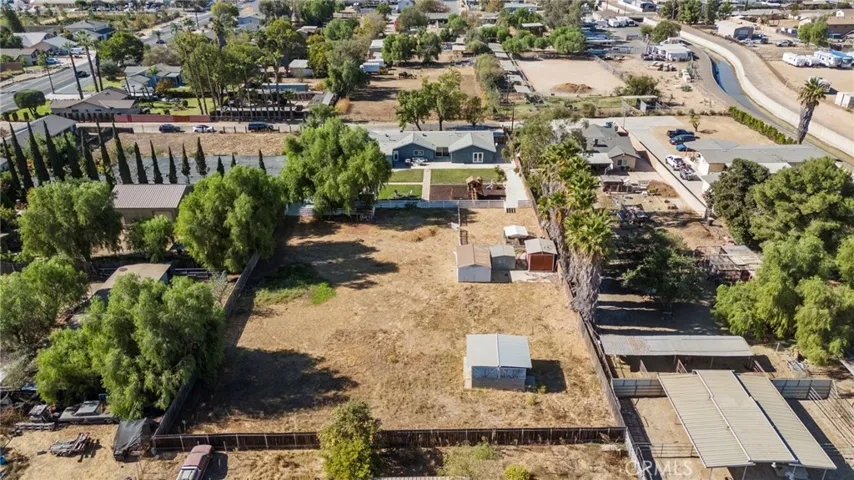 1980 White Horse Lane, Norco, California 92860