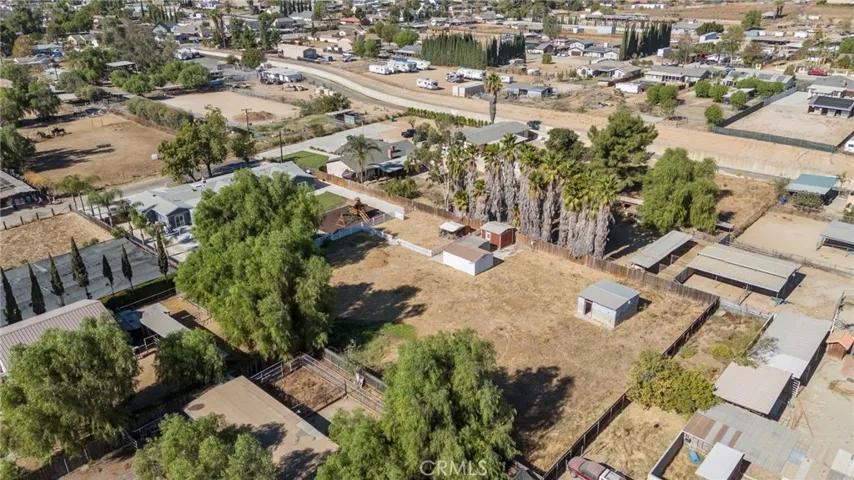 1980 White Horse Lane, Norco, California 92860