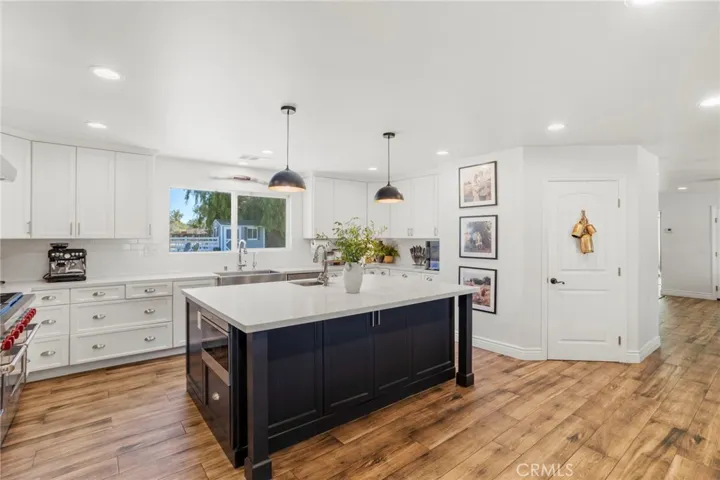 1980 White Horse Lane, Norco, California 92860