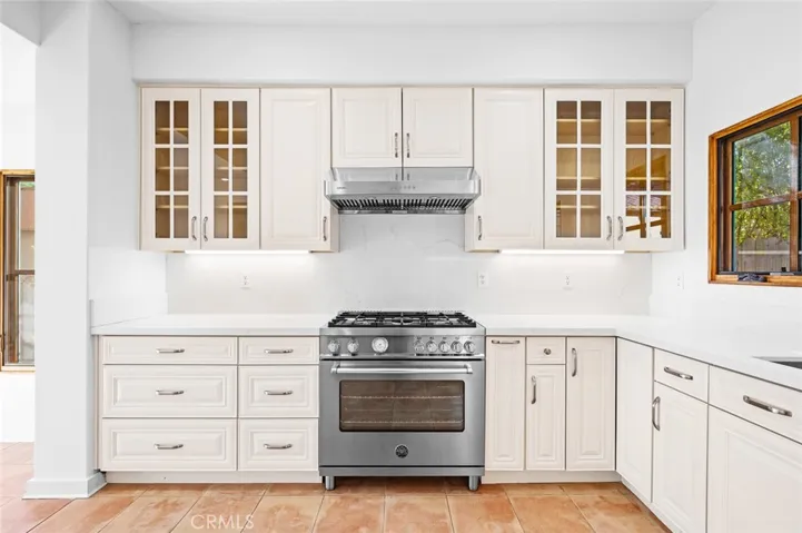 1307 Diamond Avenue, South Pasadena, California 91030