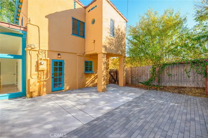 1307 Diamond Avenue, South Pasadena, California 91030