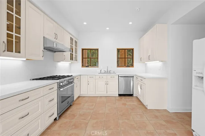1307 Diamond Avenue, South Pasadena, California 91030